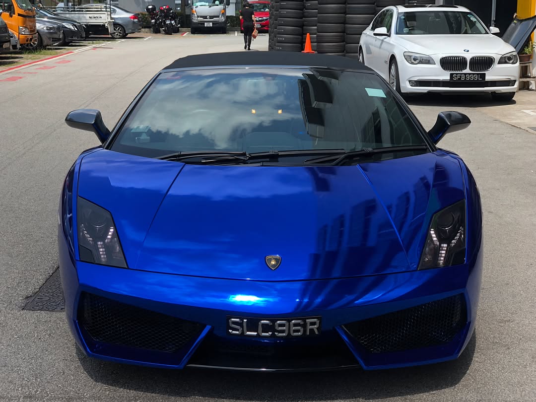 Ravoony Plus PET Glossy Chrome Blue Car Vinyl Wrap review Infinity Coatings Ltd. 03