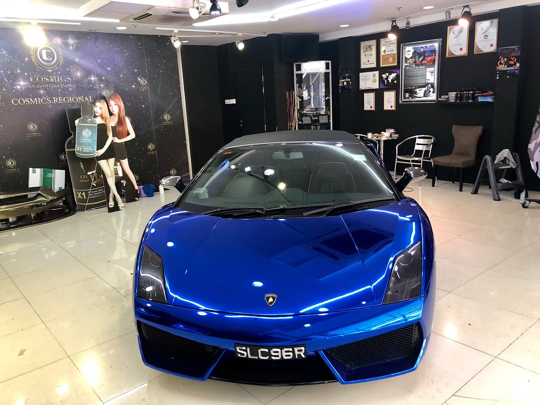 Ravoony Plus PET Glossy Chrome Blue Car Vinyl Wrap review Infinity Coatings Ltd. 04