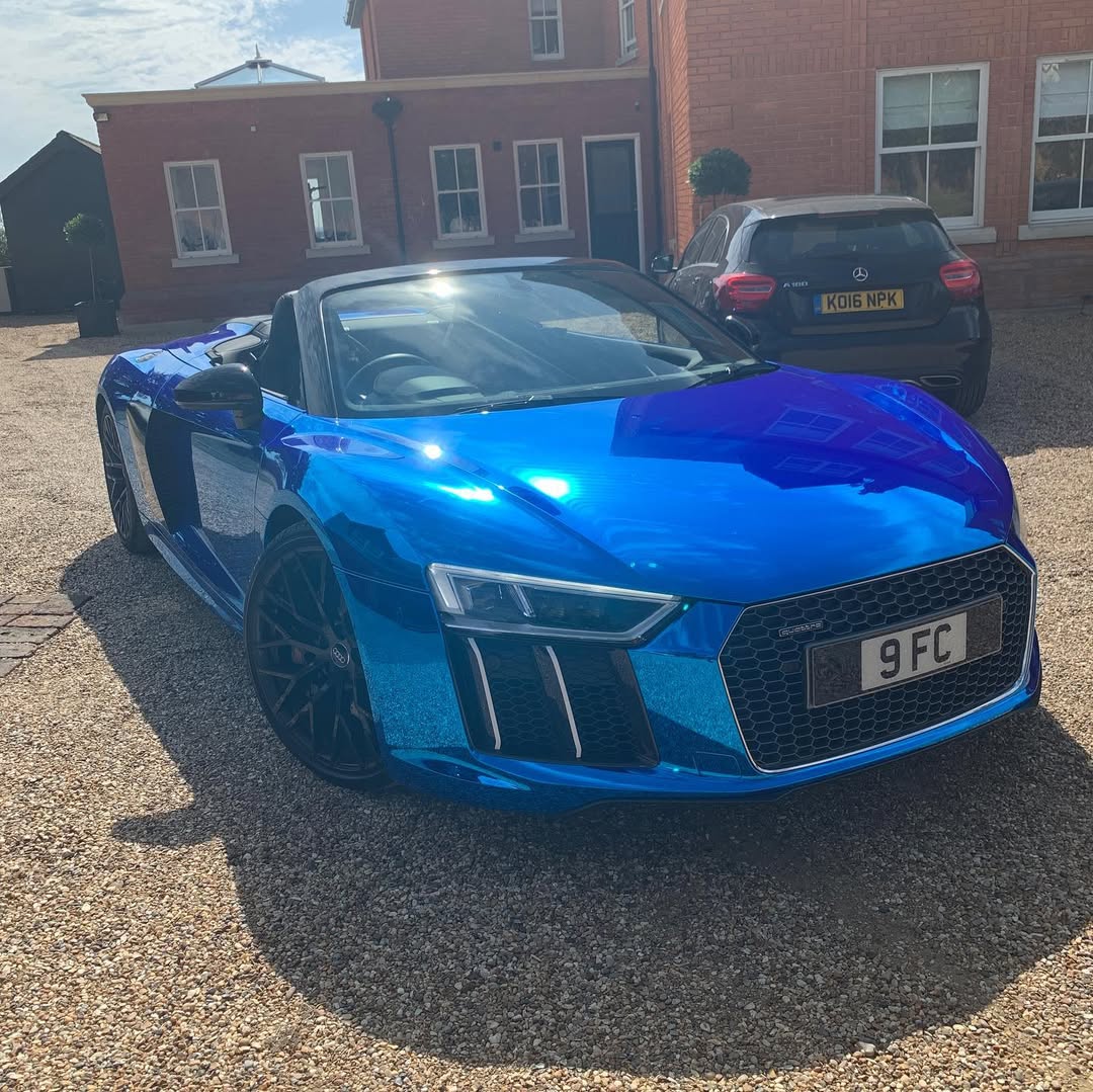 Ravoony Plus PET Glossy Chrome Blue Car Vinyl Wrap review Amelia Reed 00