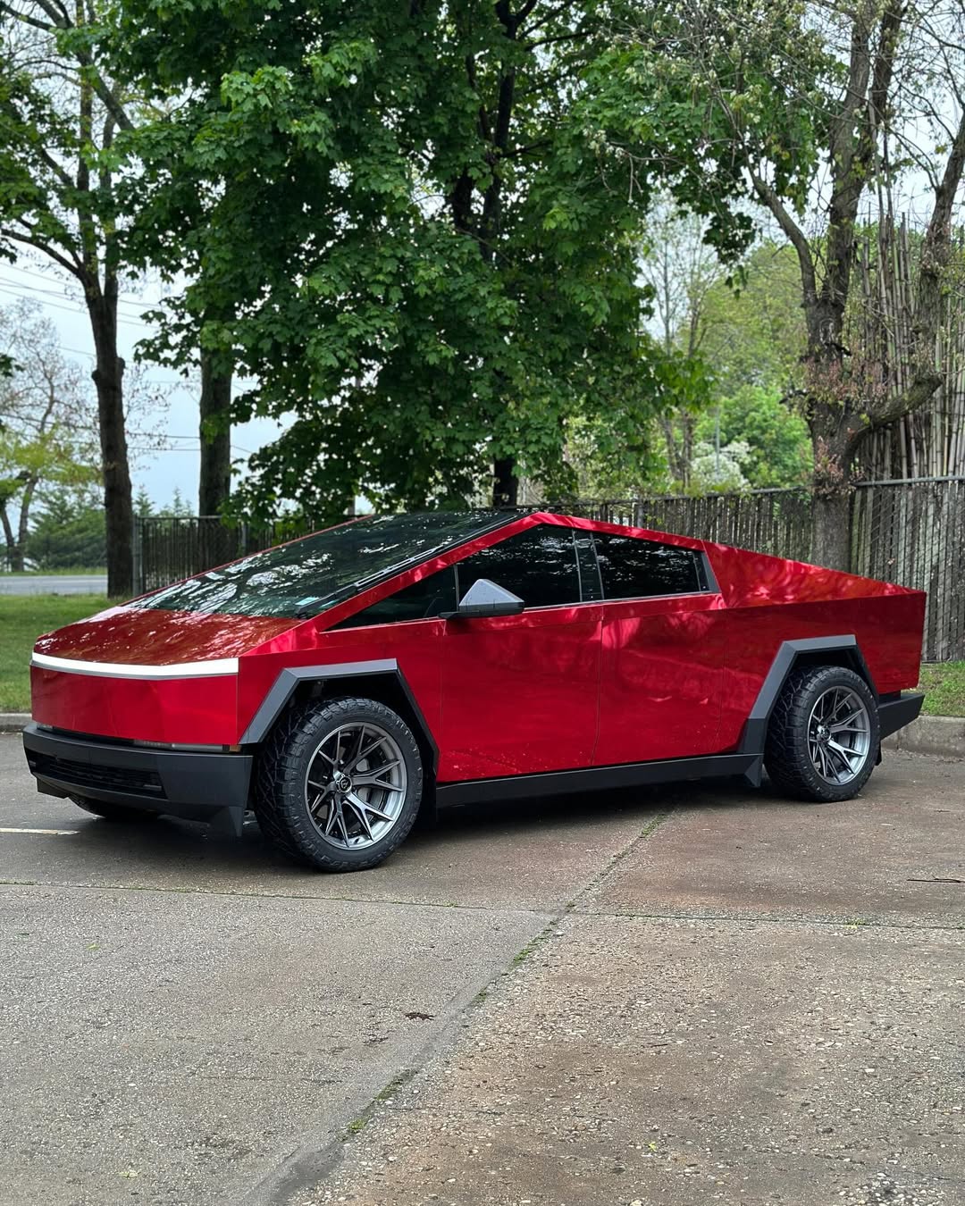 Ravoony Plus Super Gloss Chrome Red Vinyl Car Wrap review Oliver Hughes 02