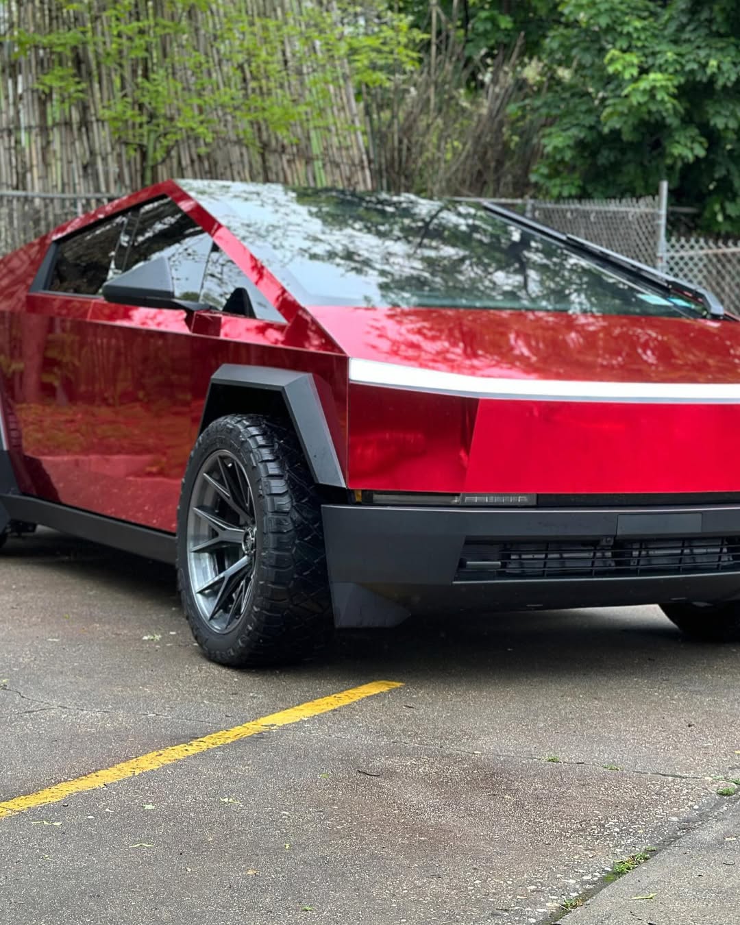 Ravoony Plus Super Gloss Chrome Red Vinyl Car Wrap review Oliver Hughes 06