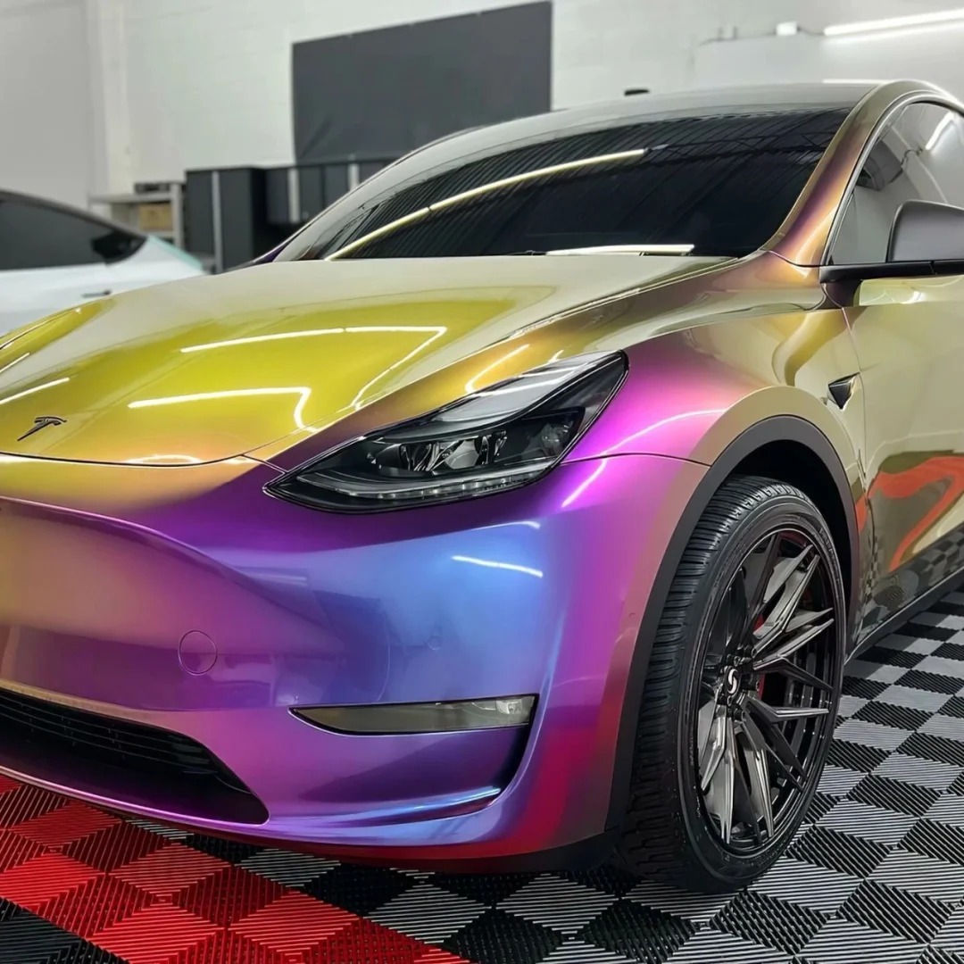 Ravoony Plus PET Gloss Magic Colored Purple Chameleon Wrap review Oliver Hughes 01