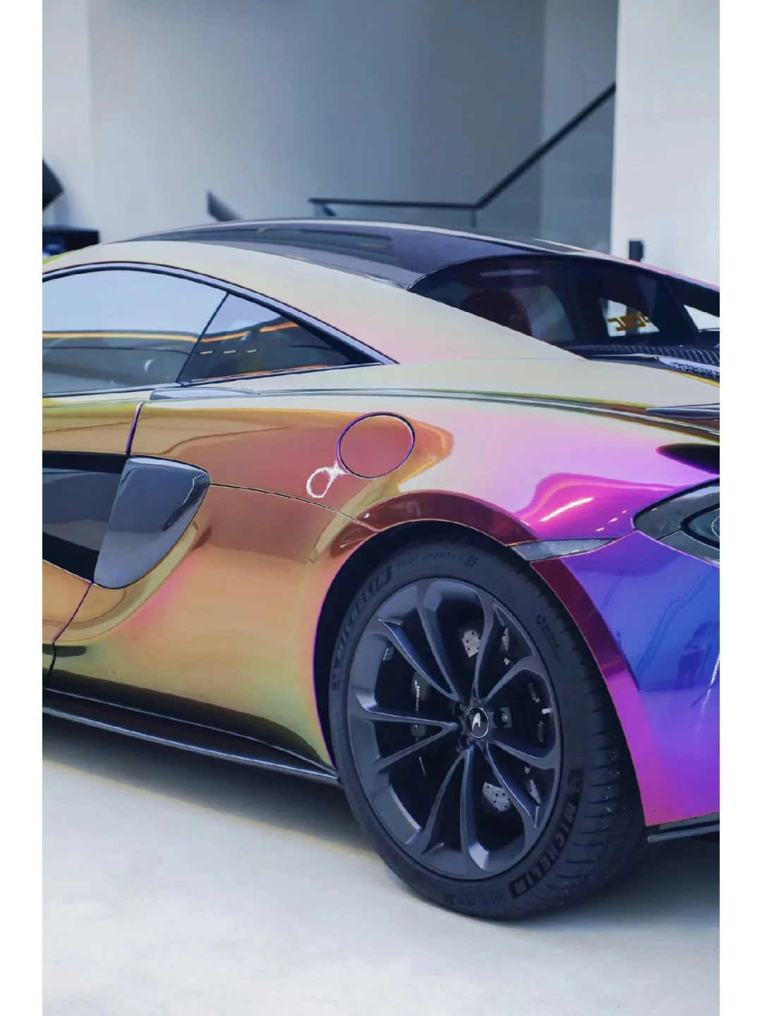 Ravoony Plus PET Gloss Magic Colored Purple Chameleon Wrap review Horizon Vinyl Specialists 03