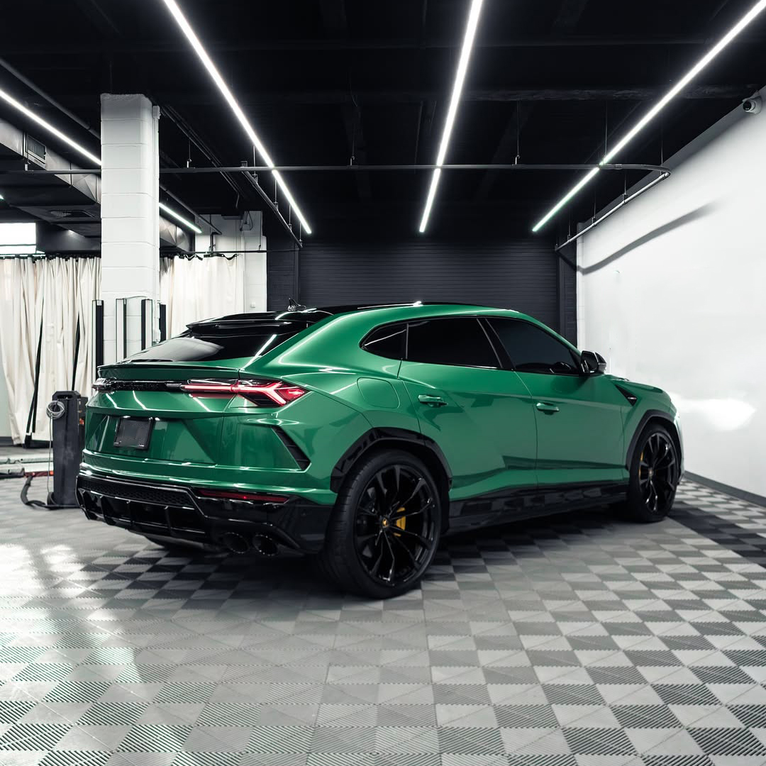 Ravoony Plus PET Metallic Paint Emerald Green Car Vinyl Wrap review Infinity Coatings Ltd 03