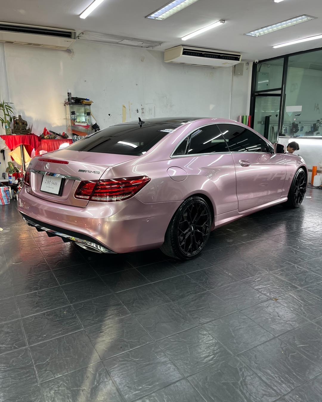 Ravoony Plus Bentley Gloss Passion Pink Vinyl Car Wrap review SpectraFX Pro 02