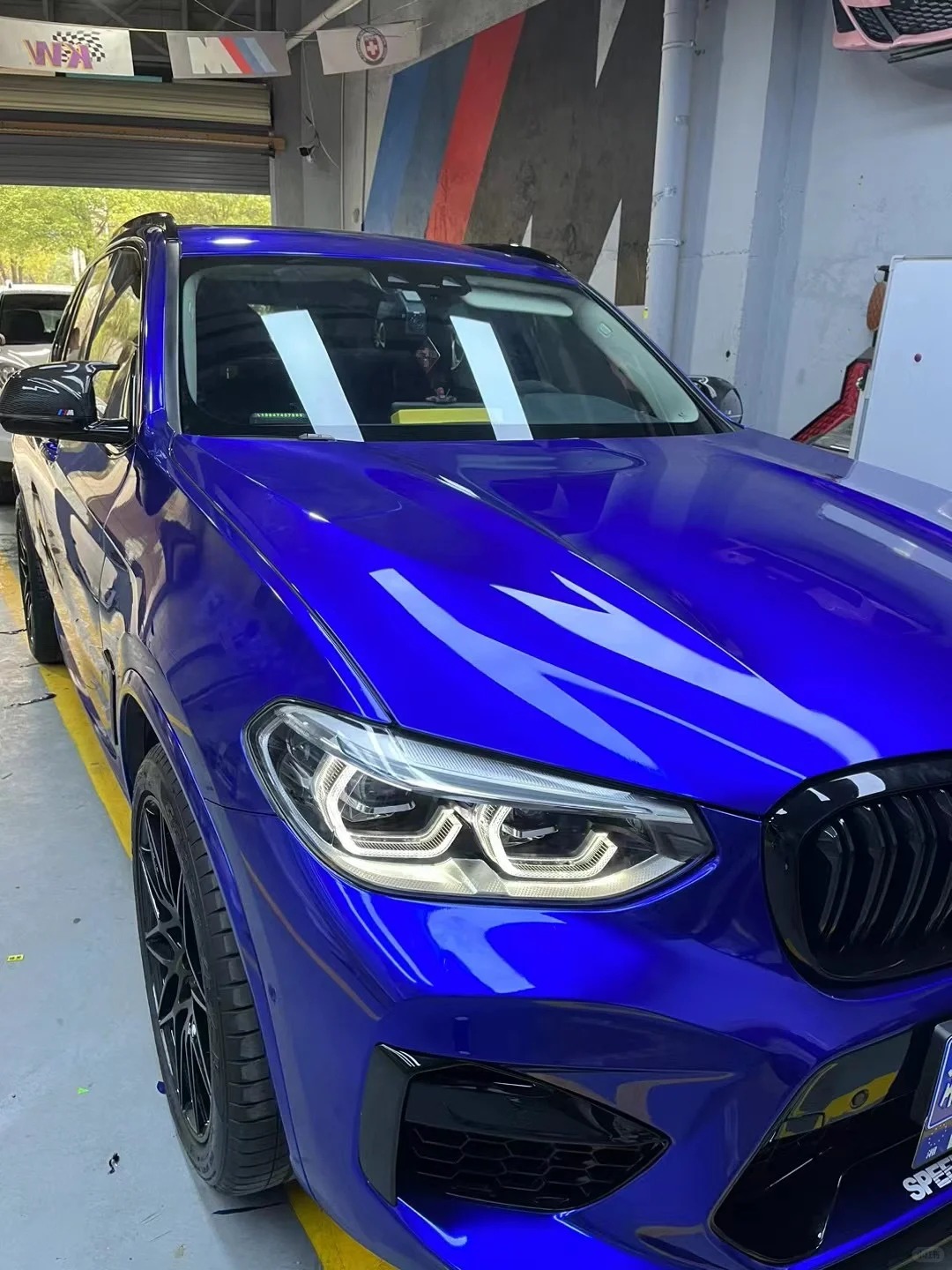 Ravoony Plus PET Gloss Metallic Blueberry Blue Vinyl Car Wrap review Elite Auto Finishes 02