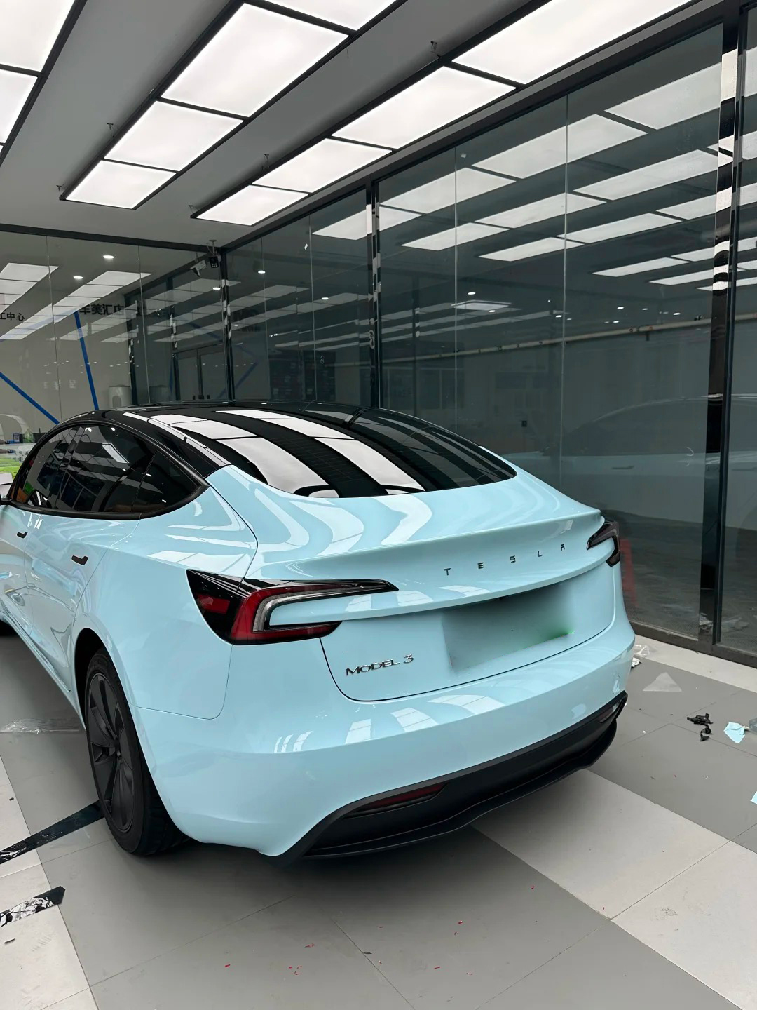  Ravoony Pro TPU Glossy Crystal Glacier Blue PPF Film review Nova Protection Pro 02