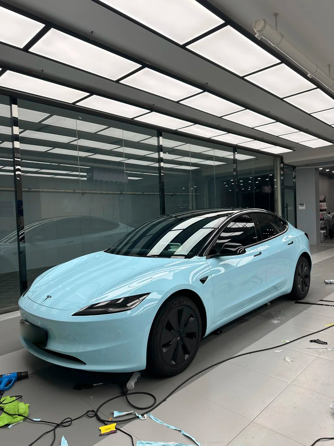  Ravoony Pro TPU Glossy Crystal Glacier Blue PPF Film review Nova Protection Pro 01