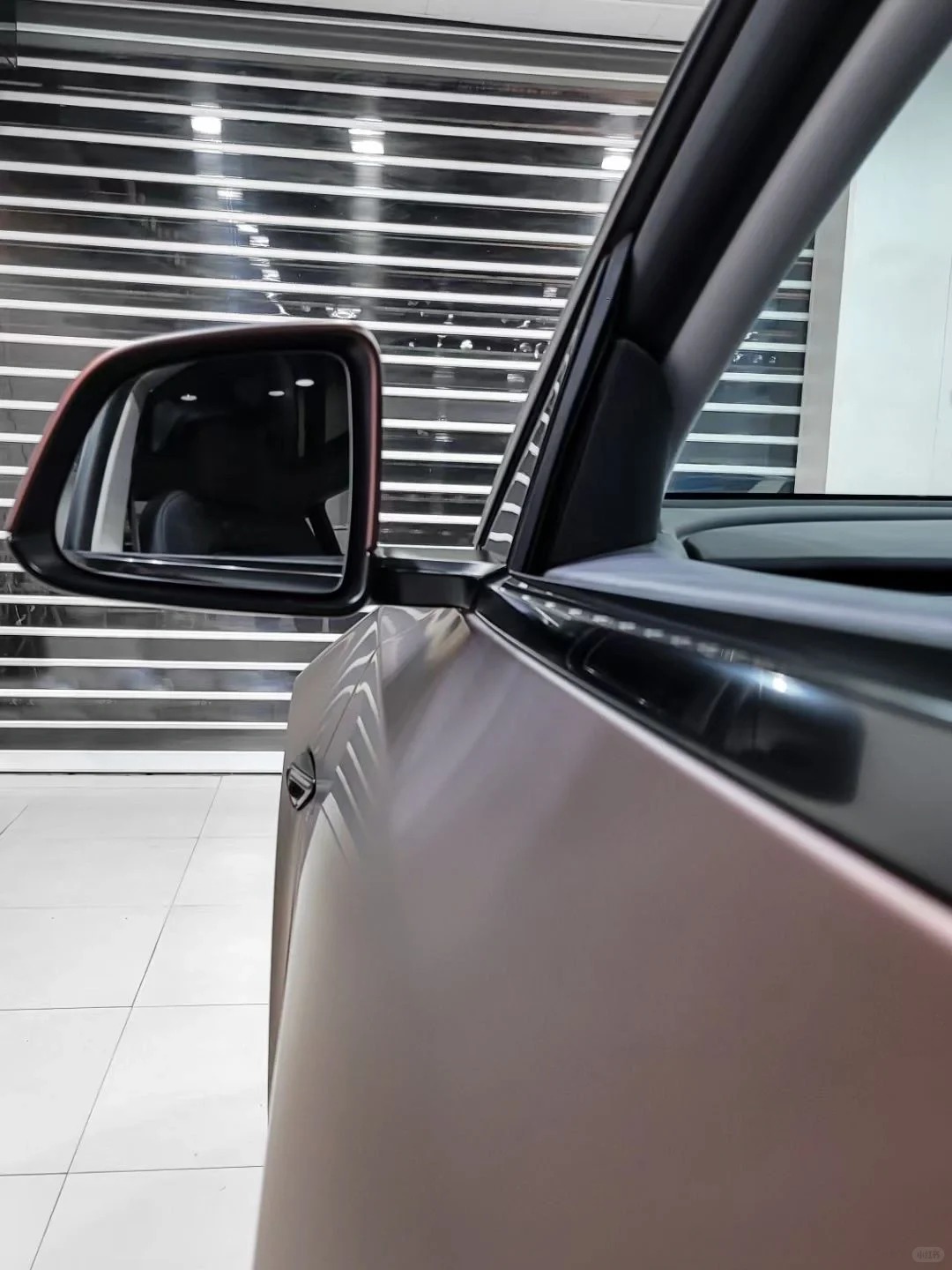 Ravoony Plus Ultimate Flat Coffee Brown Car Wrap review Quantum Finish Pro 01