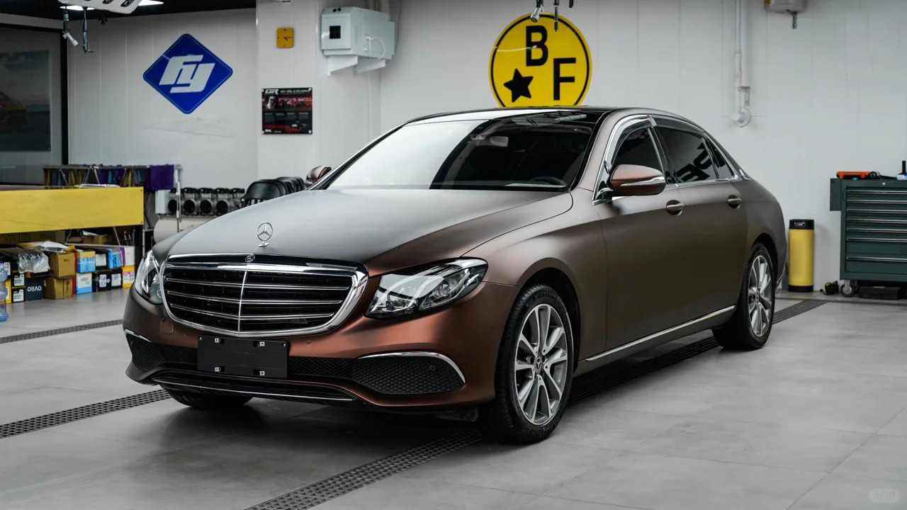 Ravoony Plus Ultimate Flat Coffee Brown Car Wrap review Vanguard Vehicle Skins 03