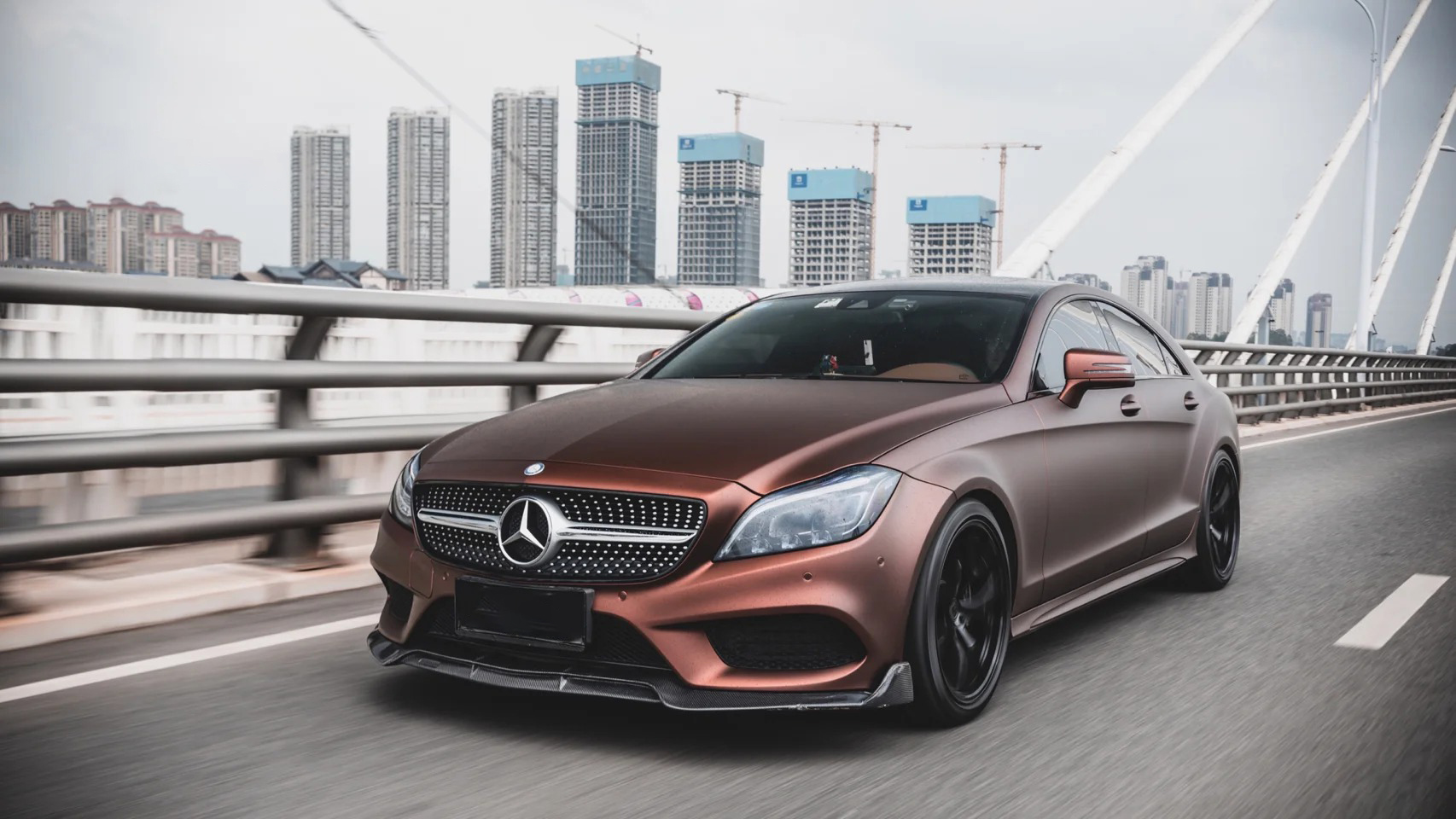 Ravoony Plus Ultimate Flat Coffee Brown Car Wrap review Chloe Thompson 00