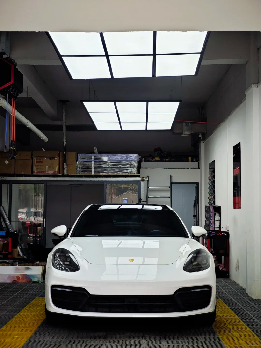 Ravoony Pro TPU Gloss Crystal White PPF Film review Kofi Mensah 01