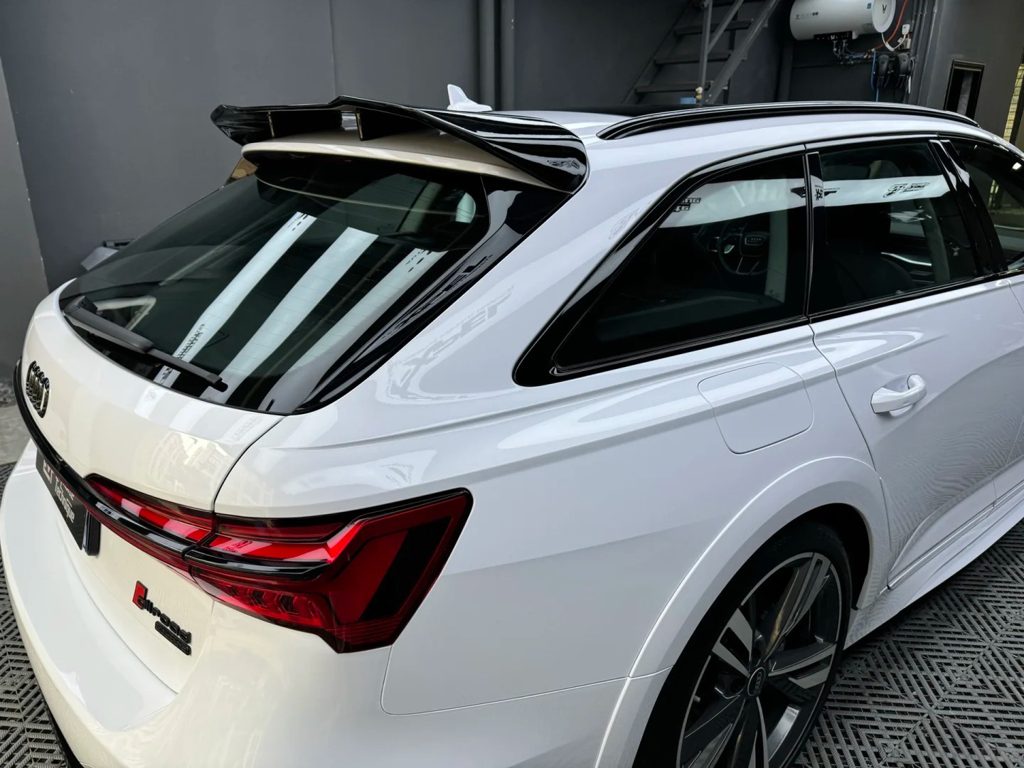 Ravoony Pro TPU Gloss Crystal White PPF Film review Olympus Auto Shield