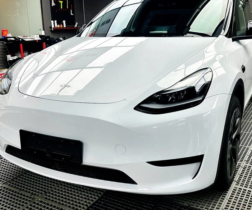 Ravoony Pro TPU Gloss Crystal White PPF Film review Apex Armor Studio 02