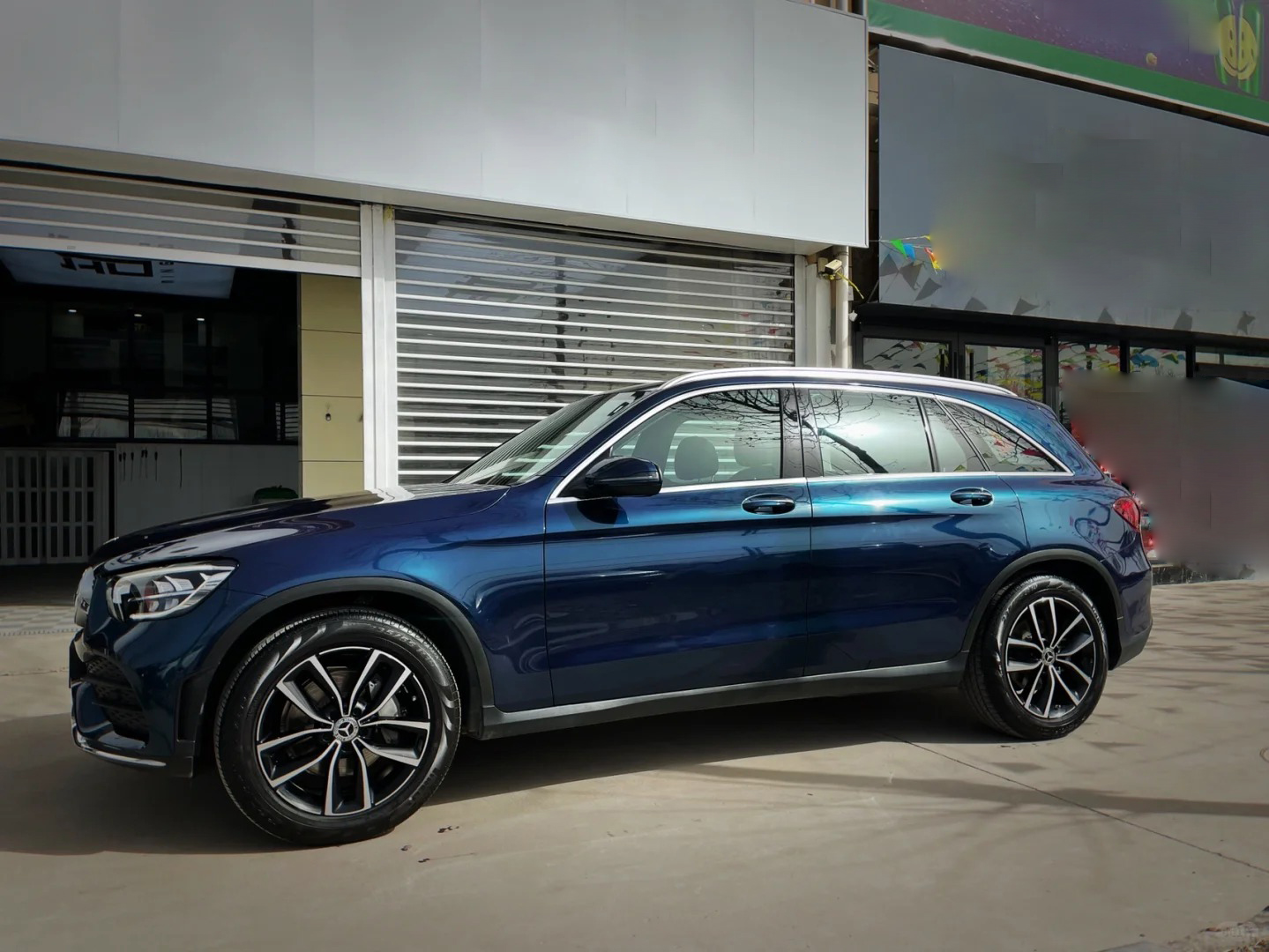 Ravoony Pro TPU Glossy Liquid Metallic Interstellar Blue PPF Film review Nebula Finish Pro 02