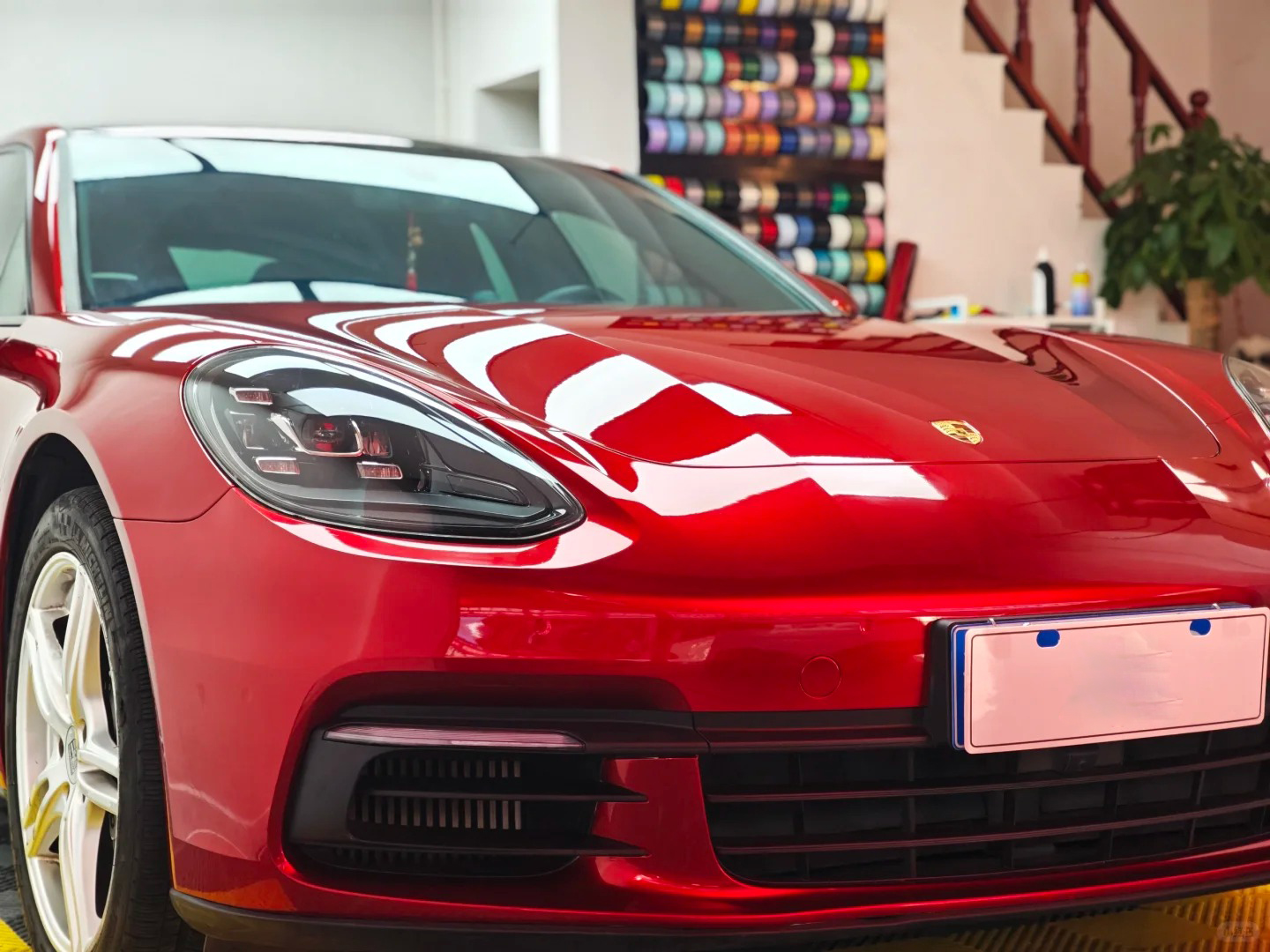 Ravoony Pro TPU Tesla Gloss Midnight Cherry Red PPF Film review Titan EV Wraps 04