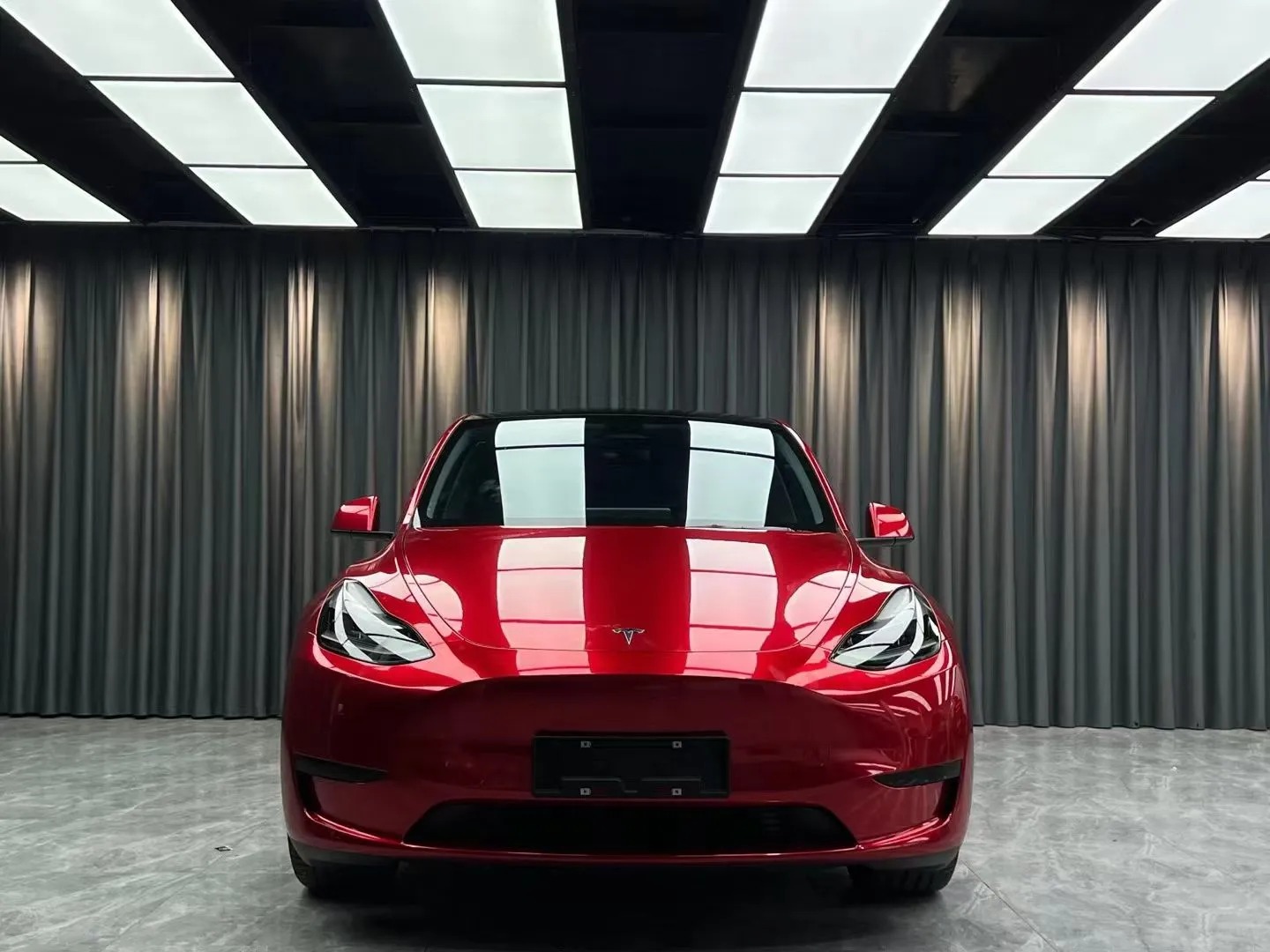 Ravoony Pro TPU Tesla Gloss Midnight Cherry Red PPF Film review Diego Silva 05