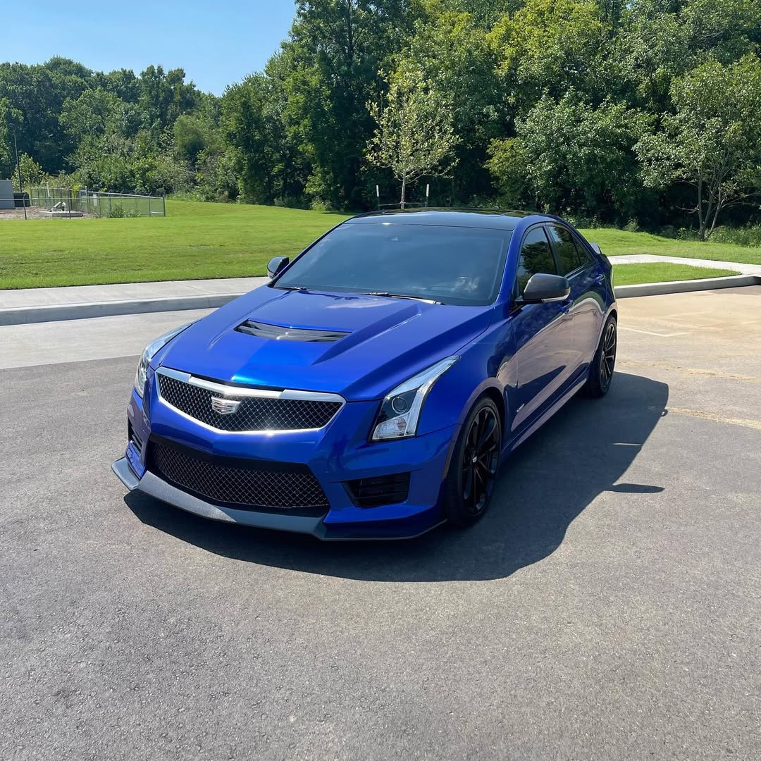 Ravoony Plus PET Tesla Gloss Deep Blue Vinyl Car Wrap review Tesla Tint Pro 02
