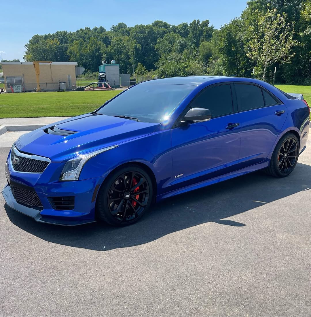 Ravoony Plus PET Tesla Gloss Deep Blue Vinyl Car Wrap review Tesla Tint Pro 04