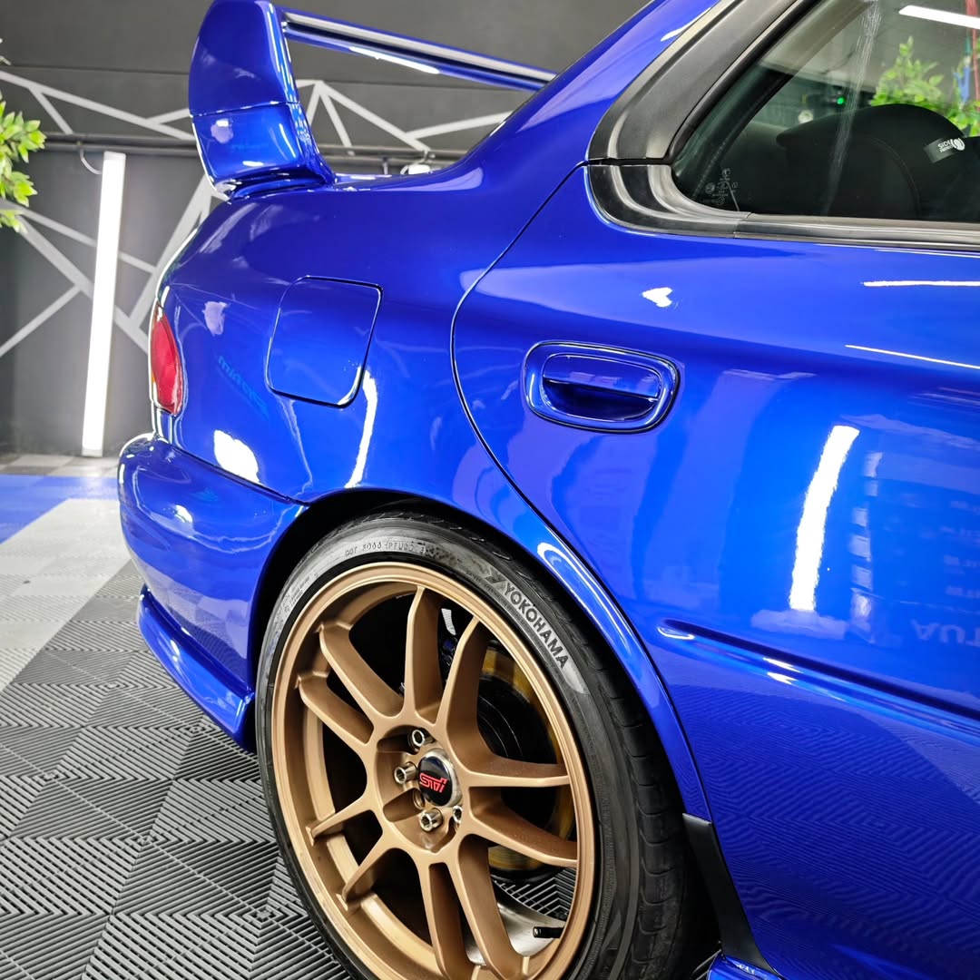 Ravoony Plus PET Tesla Gloss Deep Blue Vinyl Car Wrap review Nautical Finish Studio 06