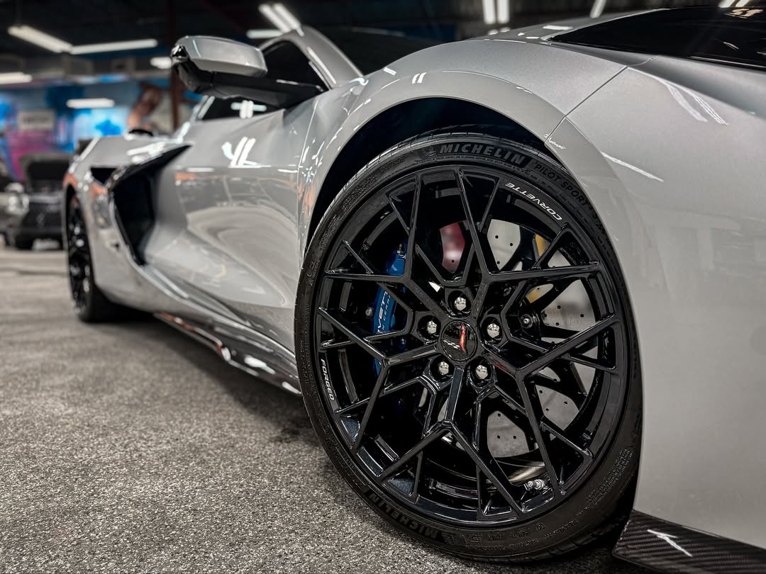 Ravoony U Series Ultra Gloss TPU Lotus Leaf PPF Paint Protection Film 8.5mil review 1