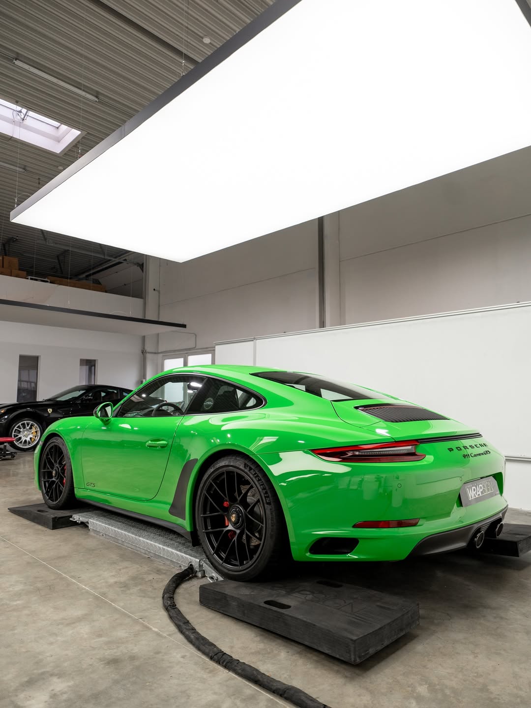 Ravoony U Series Ultra Gloss TPU Lotus Leaf PPF Paint Protection Film 8.5mil review 1