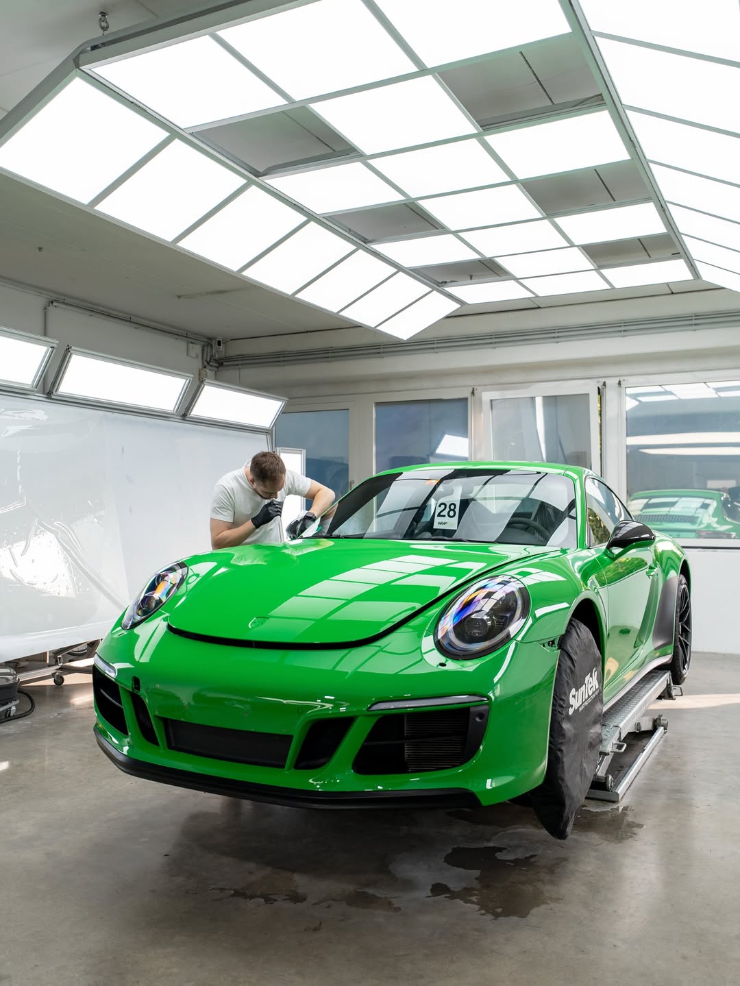 Ravoony U Series Ultra Gloss TPU Lotus Leaf PPF Paint Protection Film 8.5mil review 9