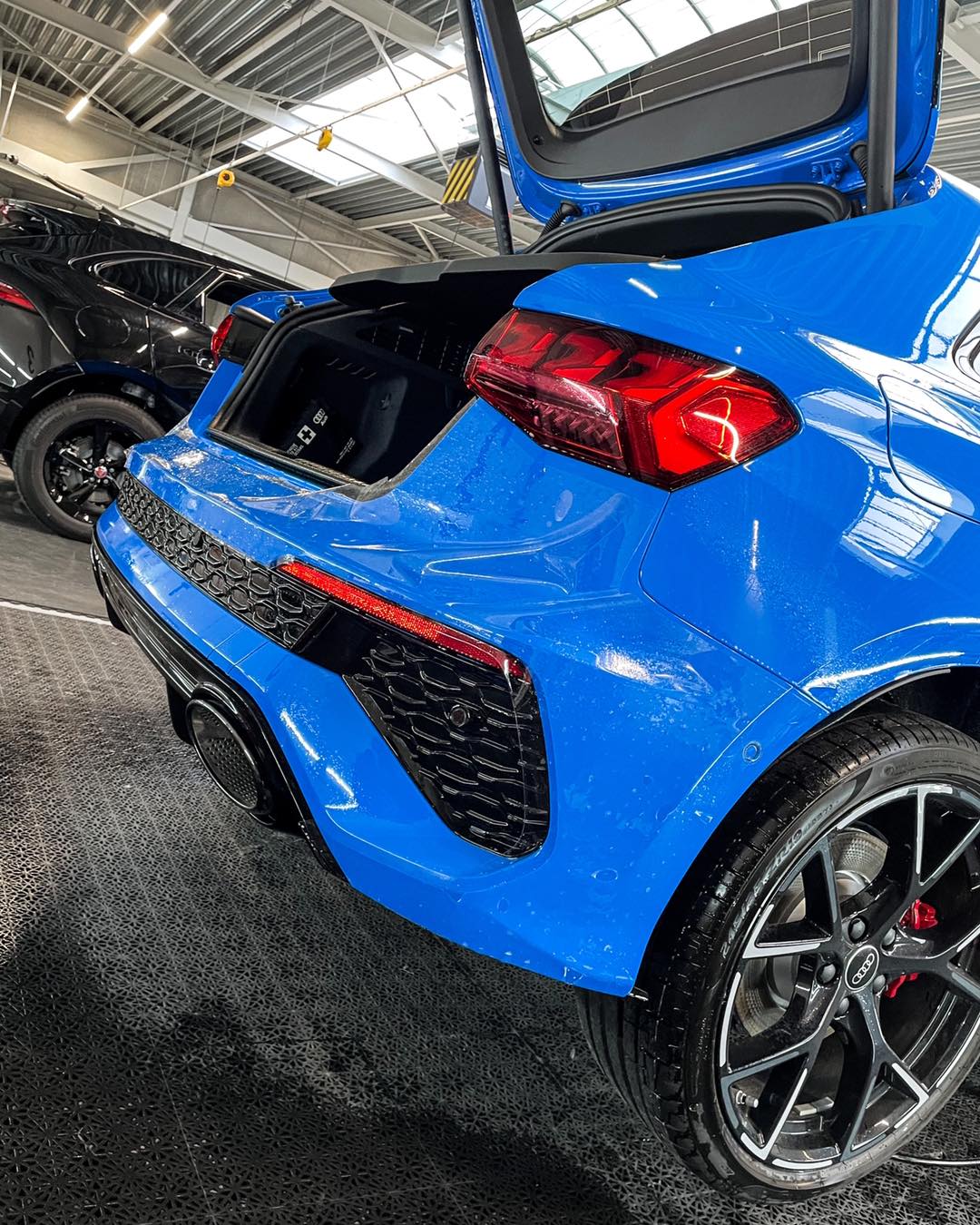 Ravoony U Series Ultra Gloss TPU Lotus Leaf PPF Paint Protection Film 8.5mil review 5