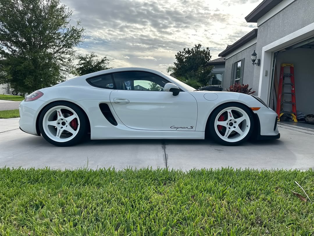 Ravoony Plus PET Crystal White Car Vinyl Wrap review Asher Bloom 01