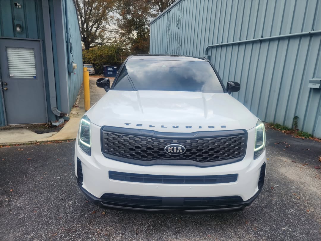 Ravoony Plus PET Gloss White Car Wrap review Phoenix Wright 02