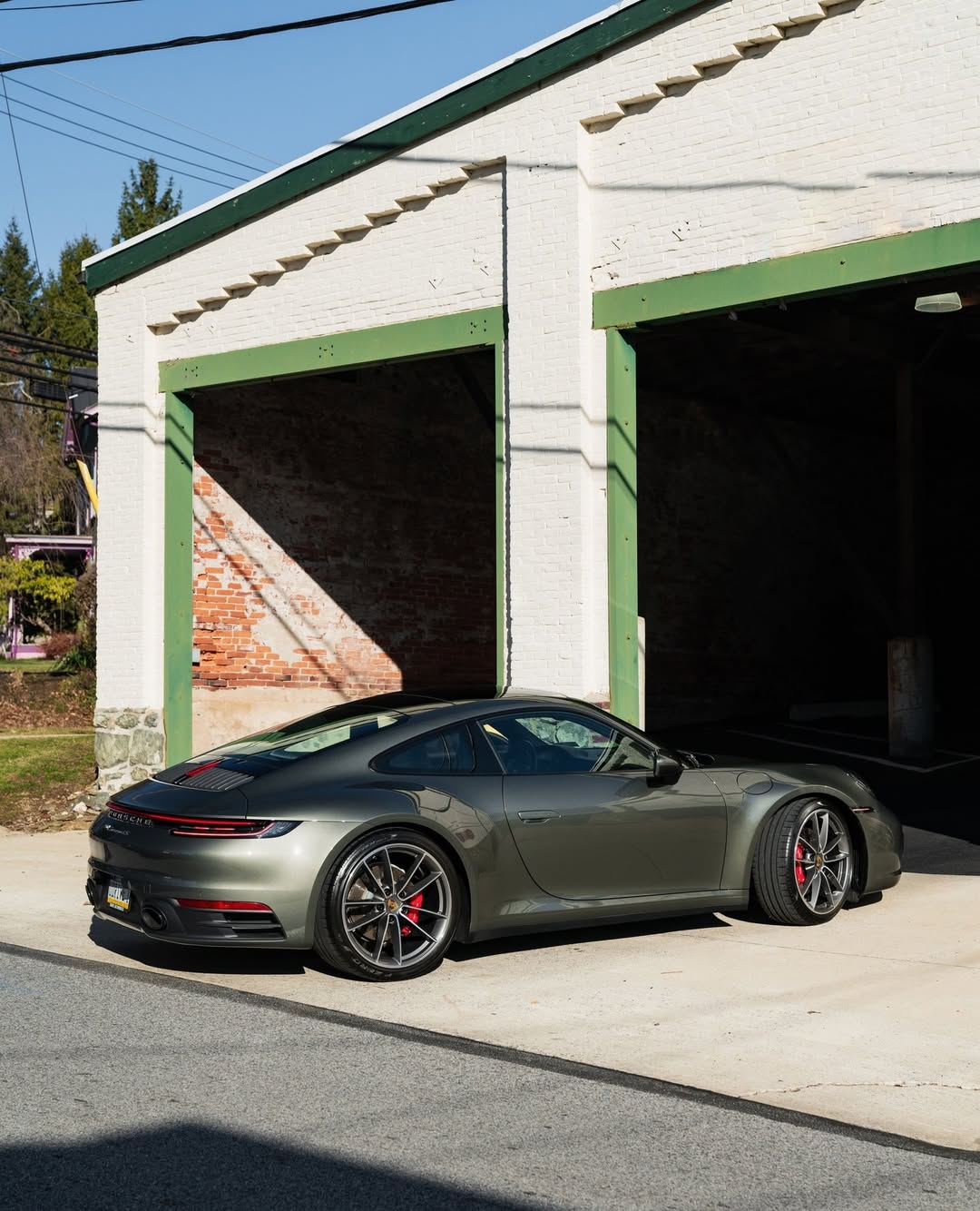 Ravoony Plus PET Glossy Metallic Aventurine Green Car Vinyl Wrap review Prismatic Edge Wraps 04