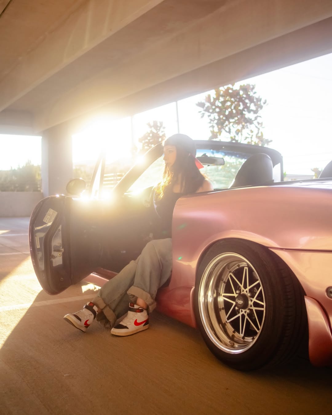 Ravoony Plus Bentley Gloss Passion Pink Vinyl Car Wrap review avmizu 06