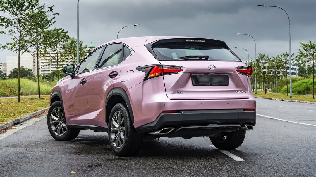 Ravoony Plus Bentley Gloss Passion Pink Vinyl Car Wrap review Opulence Wrap Studio 05