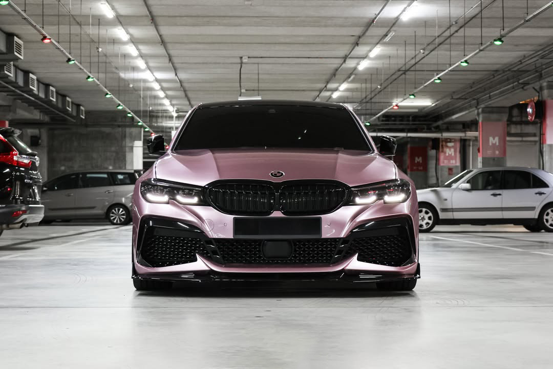 Ravoony Plus Bentley Gloss Passion Pink Vinyl Car Wrap review Riley Matthews 00