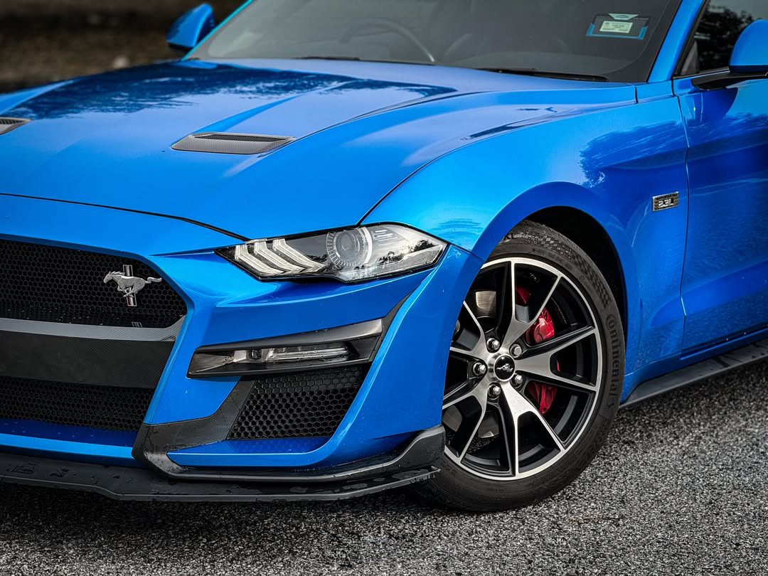 Ravoony Plus PET Metal Paint Jazz Blue Vinyl Car Wrap review Jordan Beckett 09