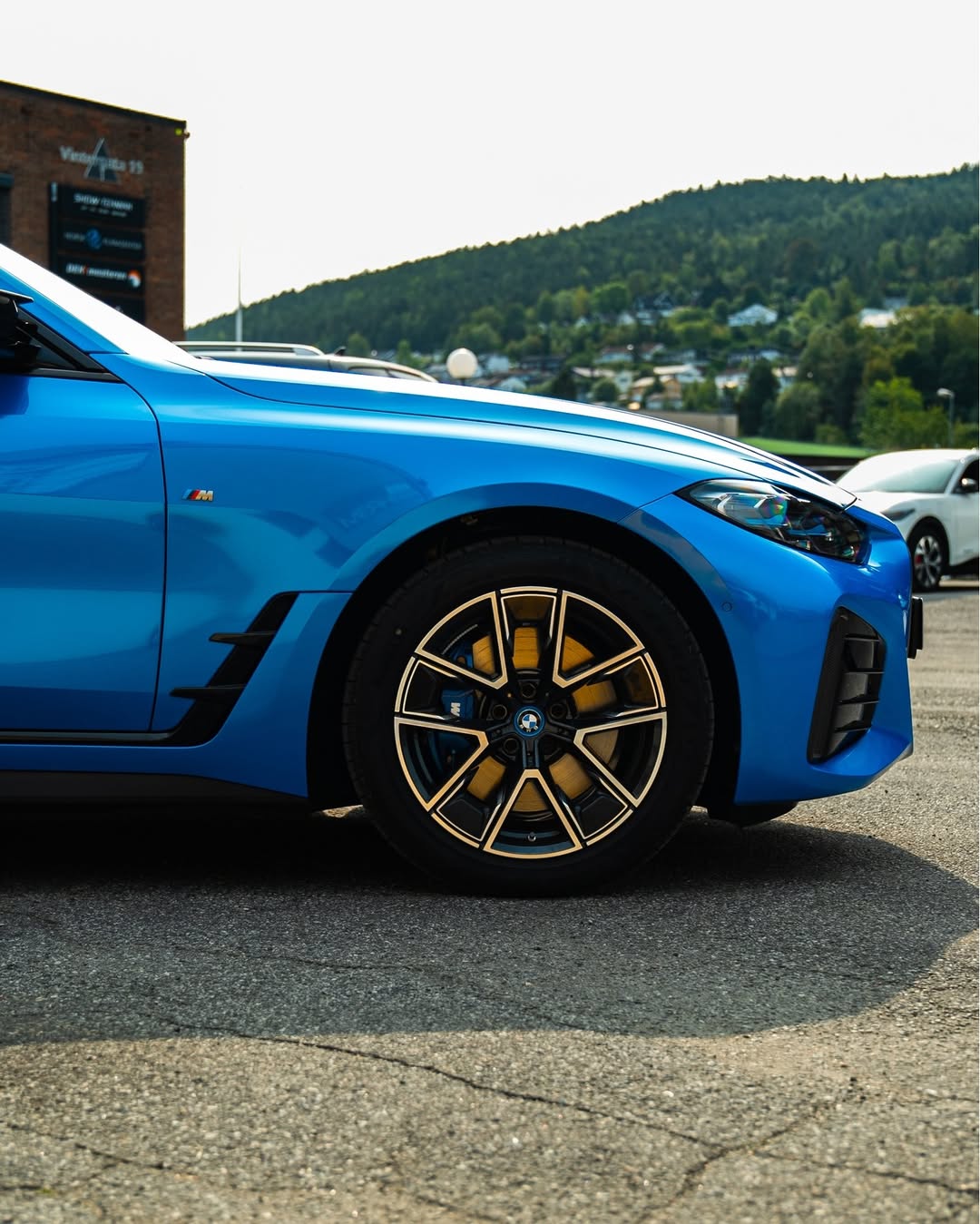 Ravoony Plus PET Metal Paint Jazz Blue Vinyl Car Wrap review Miles Donovan 01