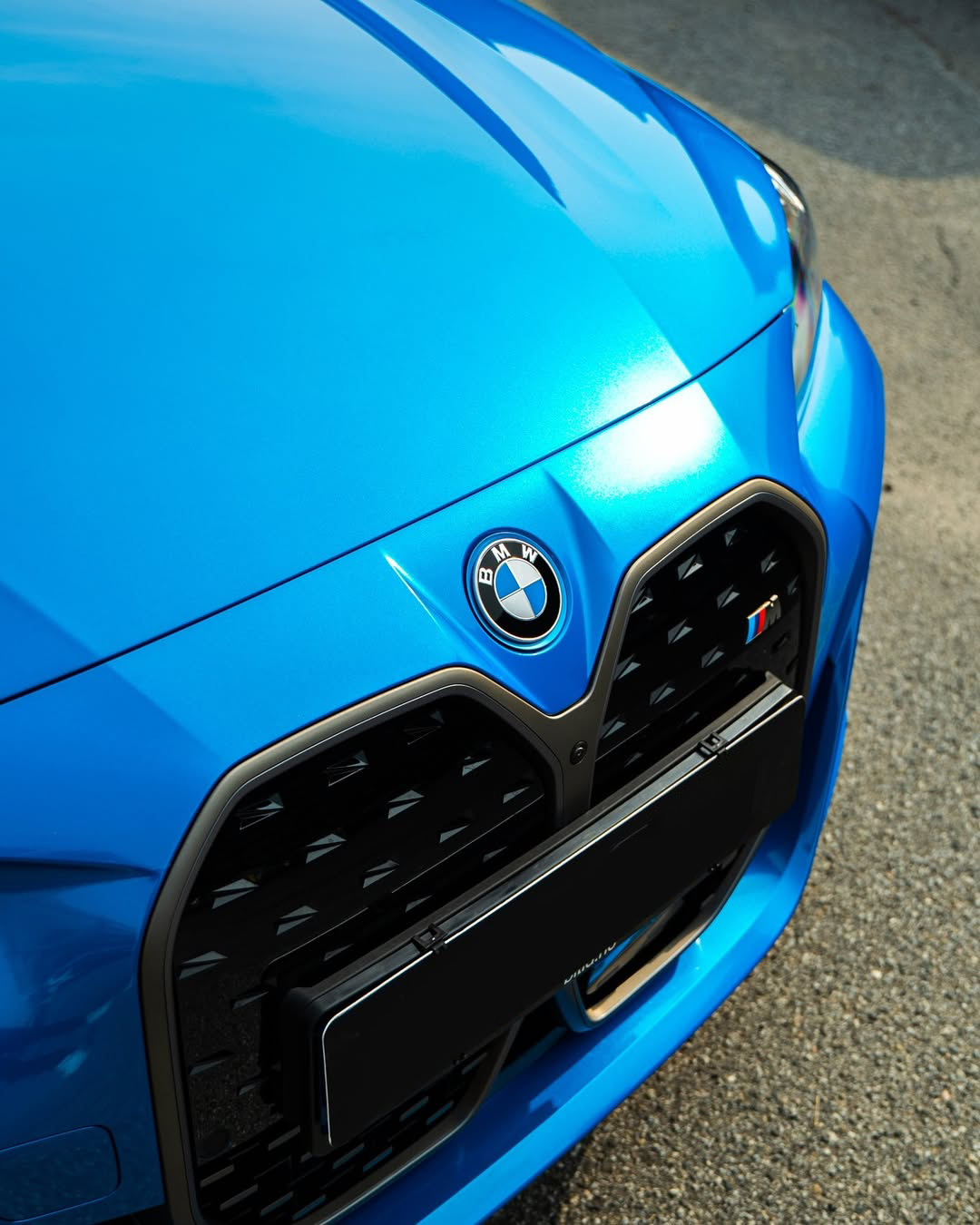 Ravoony Plus PET Metal Paint Jazz Blue Vinyl Car Wrap review Miles Donovan 04