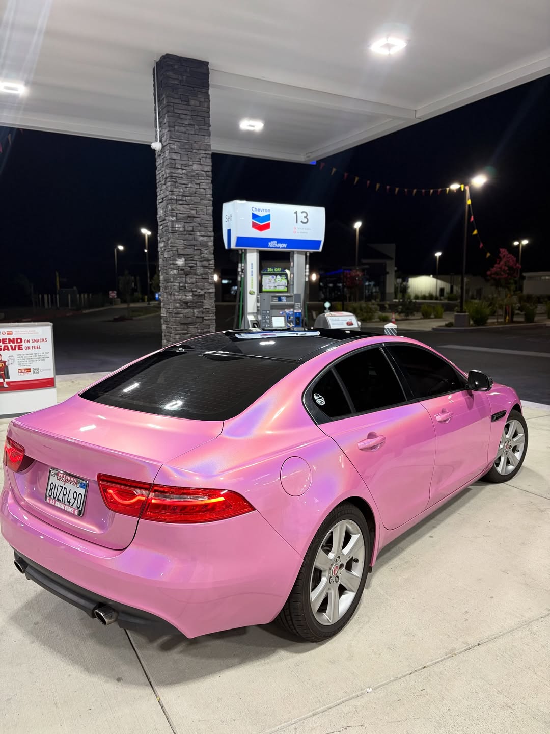 Ravoony Plus PET Glossy Laser Pink Car Vinyl Wrap review Kairos Jones 06