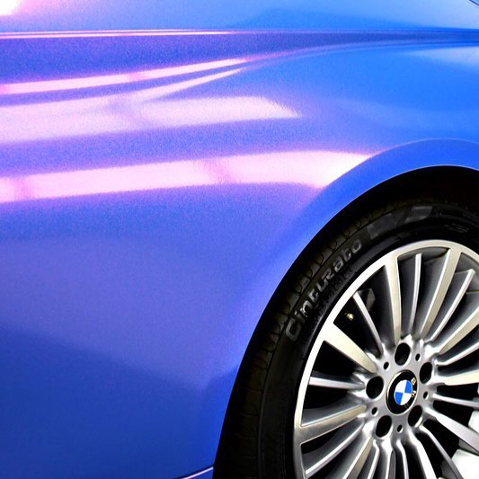 Ravoony Plus PET Glossy Diamond Blue Red Car Wrap review Aura Shift Garage 04