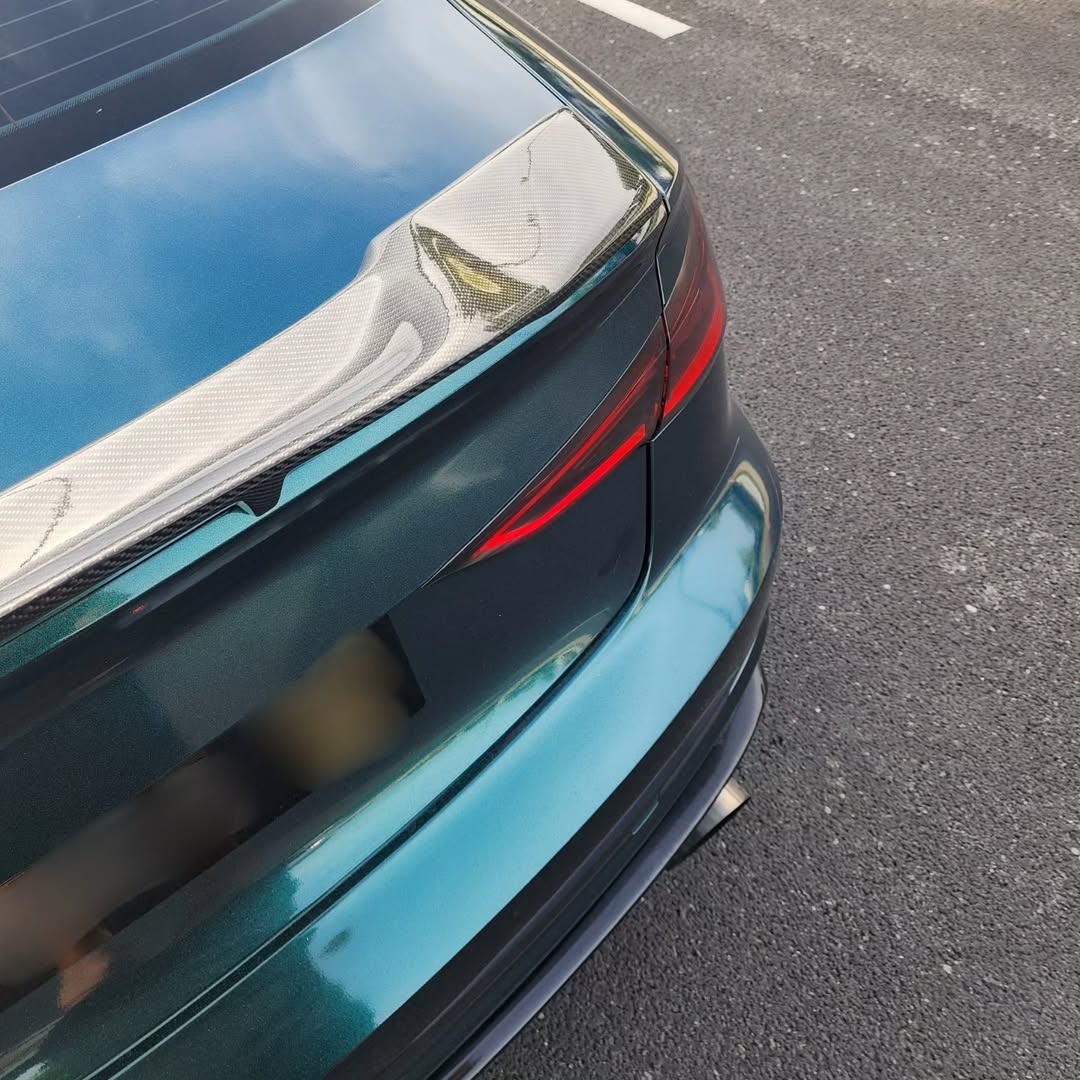   Ravoony Plus PET Glossy Royal Green Vinyl Car Wrap review Imperial Finish Studio 05