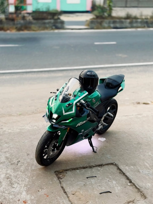   Ravoony Plus PET Glossy Royal Green Vinyl Car Wrap review 