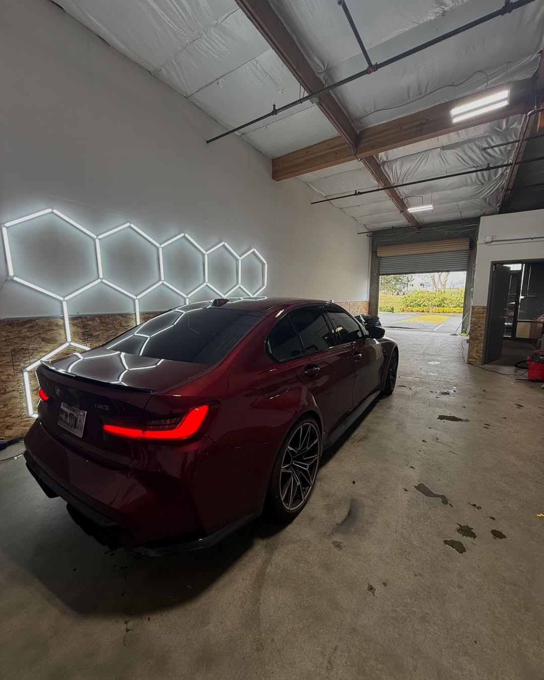 Ravoony Plus PET Liquid Metallic Dragon Blood Red Vinyl Car Wrap review Nhorine Ponce 01