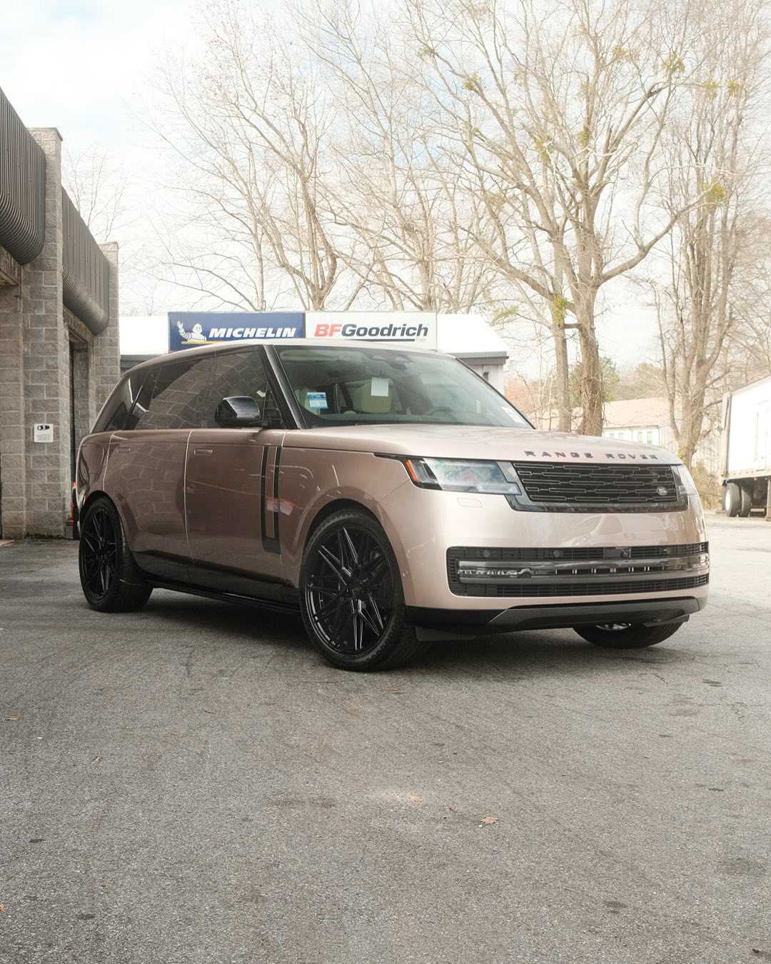 Ravoony Pro TPU Glossy Metallic Champagne Gold PPF Film review Gleam Specialty Wraps 01