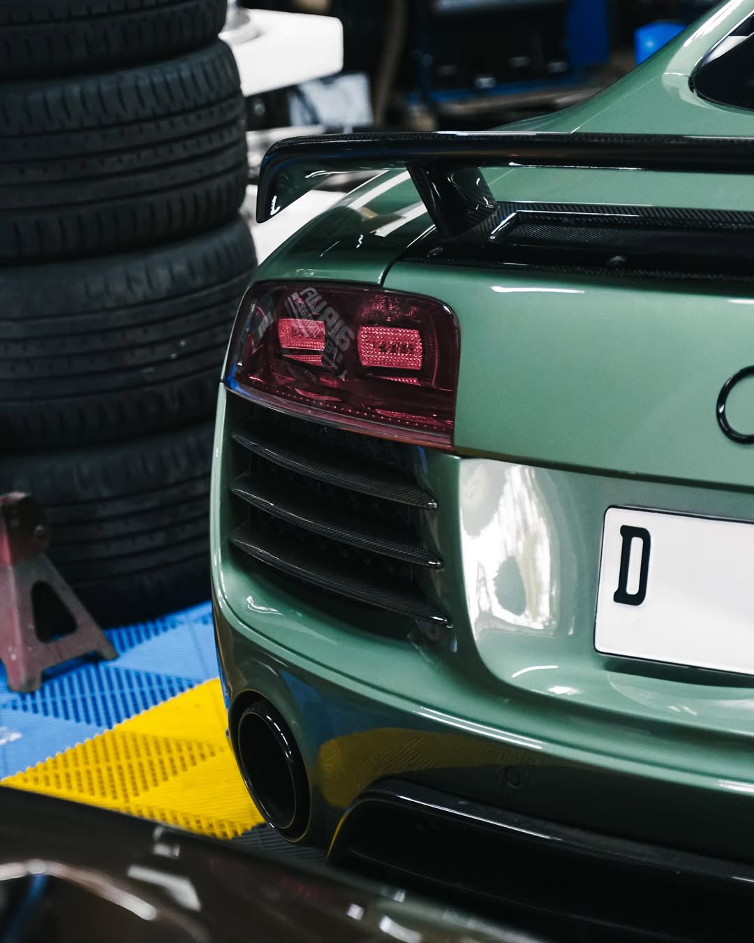 Ravoony Plus PET Ferrari Gloss Verde Francesca Green Vinyl Car Wrap review Bellissimo Finishes 03