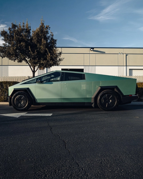 Ravoony Plus PET Ferrari Gloss Verde Francesca Green Vinyl Car Wrap review 