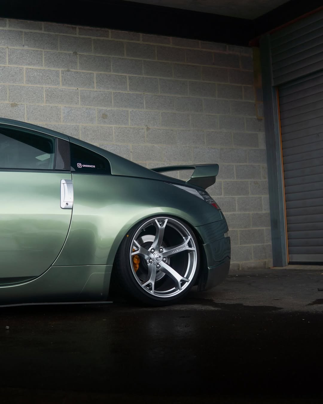 Ravoony Plus PET Ferrari Gloss Verde Francesca Green Vinyl Car Wrap review Scuderia Wraps Pro 03