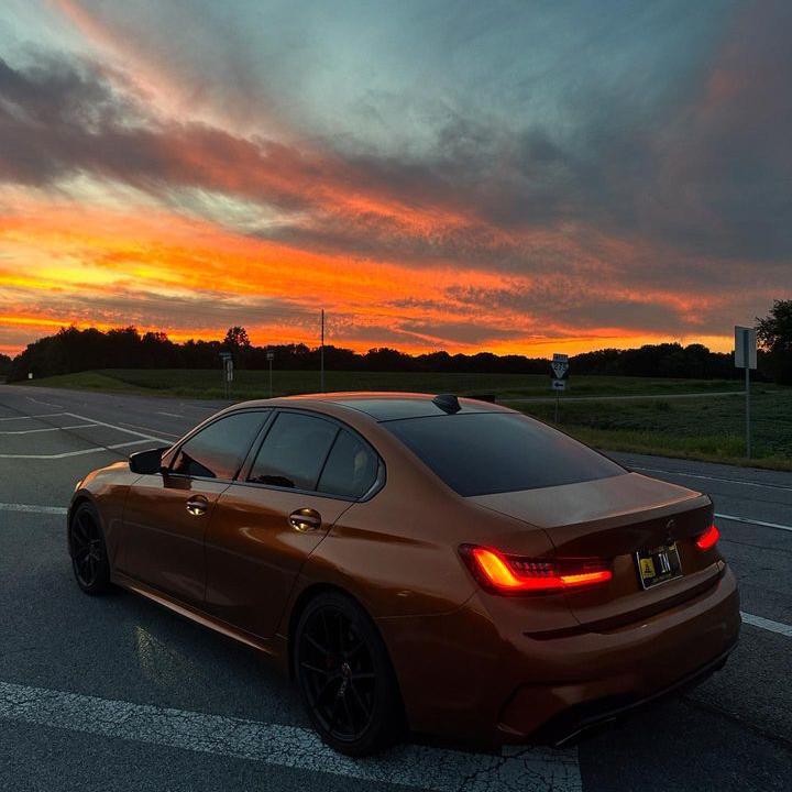 Ravoony Plus PET Glossy Metallic Copper Car Wrap review Gilded Edge Pro 04