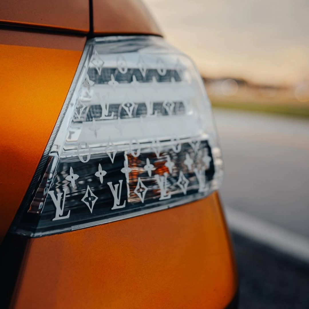 Ravoony Plus PET Glossy Metallic Copper Car Wrap review Terra Rhodes 02