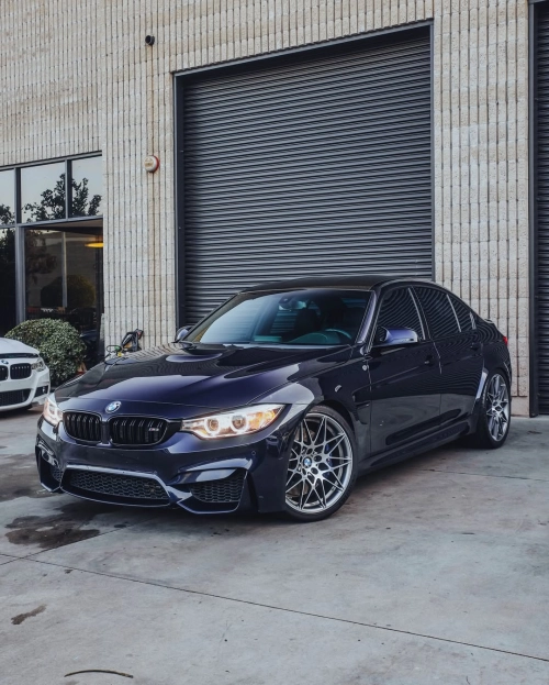 Ravoony Plus PET Gloss BMW Tanzanite Blue Car Vinyl Wrap review 