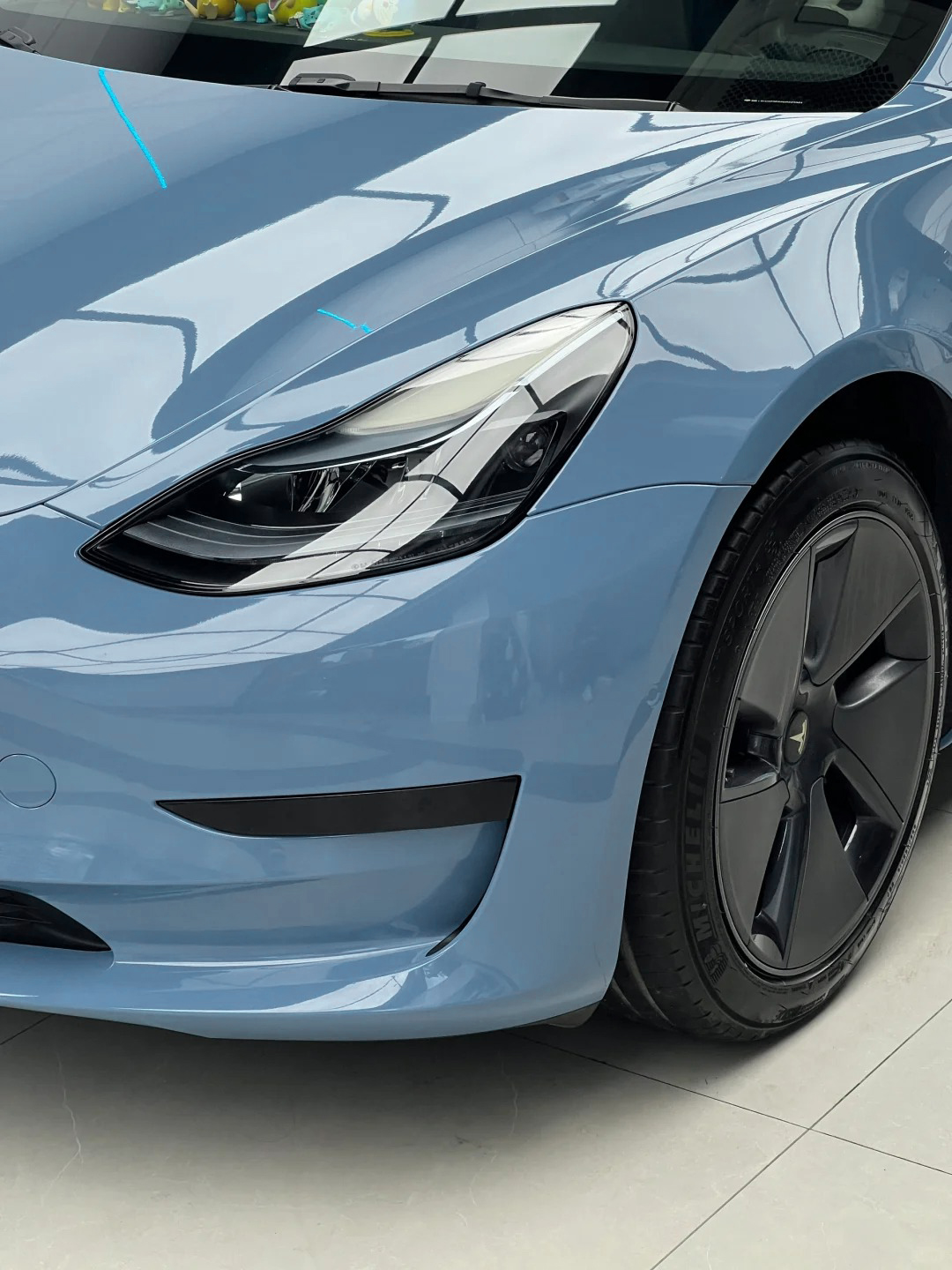 Ravoony Plus PET Gloss China Blue Car Vinyl Wrap review Ocean Breeze Finishes 01